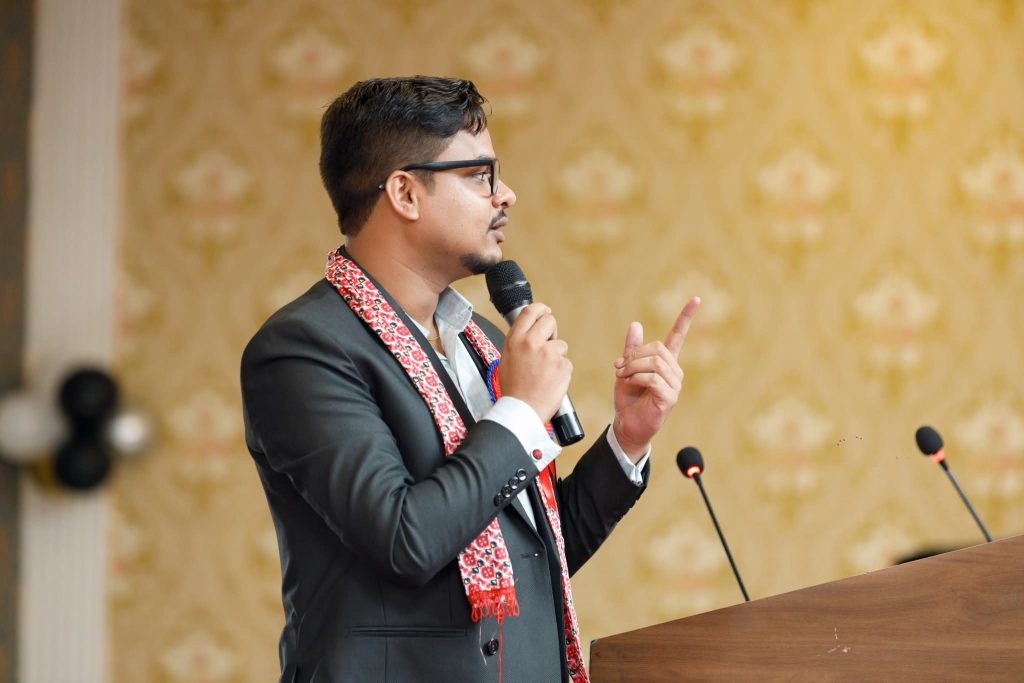 Ajay Pandey - Personal brand Consultant personal brand consultant ajay pandey podium training speech 091